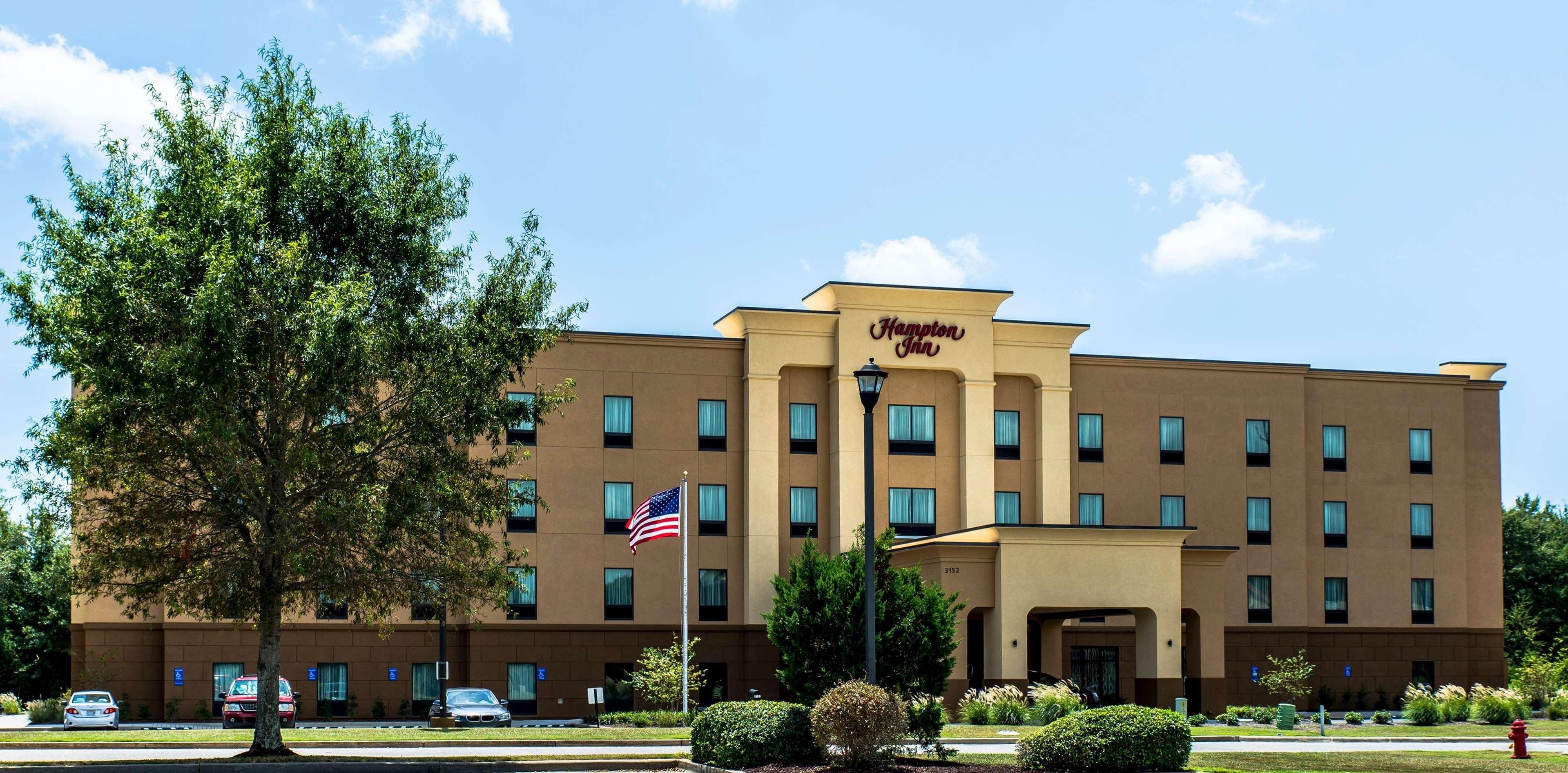 Hampton Inn Фолі Екстер'єр фото